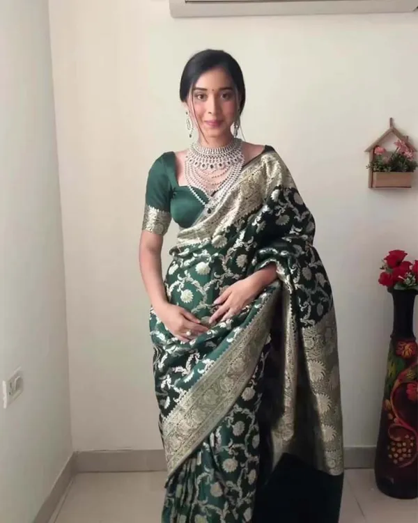 Green_Color_Ready_To_Wear_New_Collection_Soft_Banarasi_Silk_Saree_With_Silver_Zari_Work