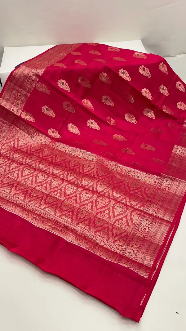 Humairah_Pure_Handwoven_Red_Muga_Silk_Zari_Mina_Booti_Minakari_Jaal_Anchal_with_Minakari_Zari_Border_Banarasi_Saree_with_Red_Blouse_piece