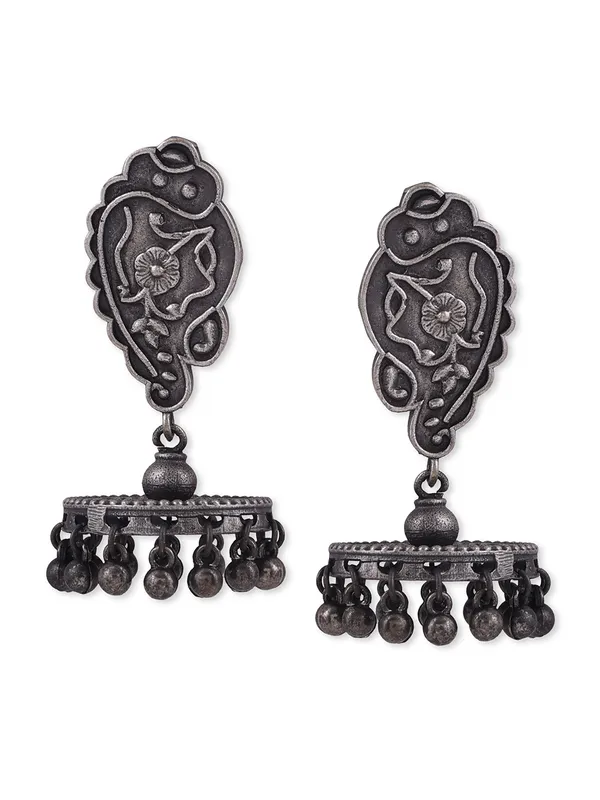 Silver-Toned_Contemporary_Jhumkas_Earrings