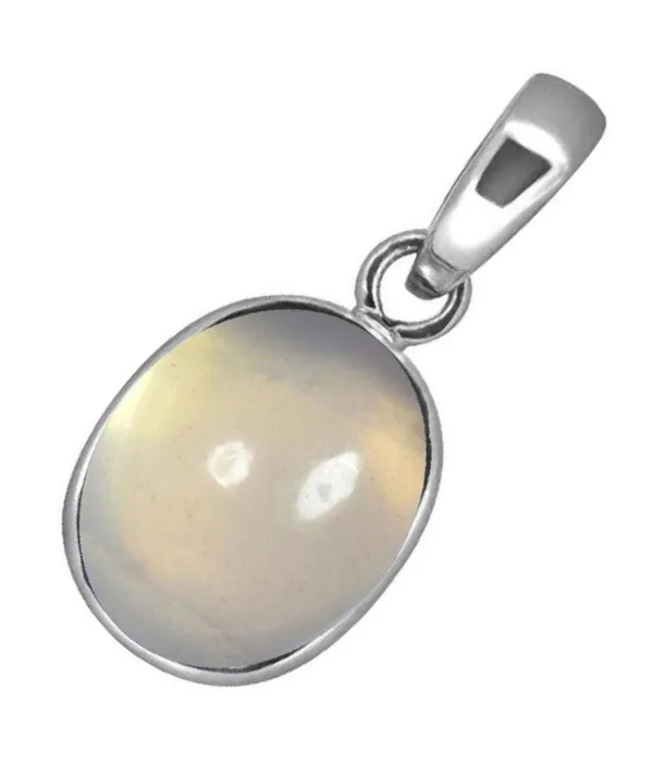 7.25_Ratti_White_Moonstone_Natural_Loose_Gemstone_Pandent