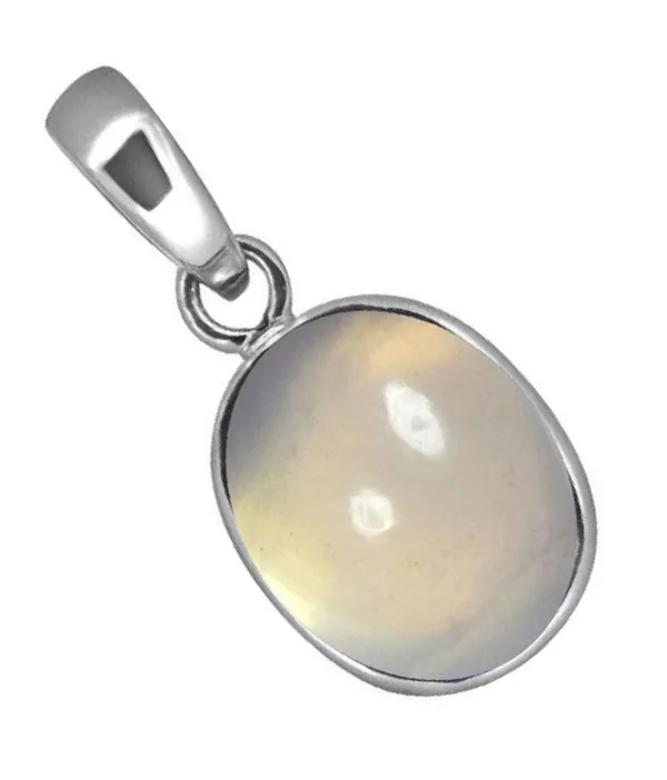 7.25_Ratti_White_Moonstone_Natural_Loose_Gemstone_Pandent