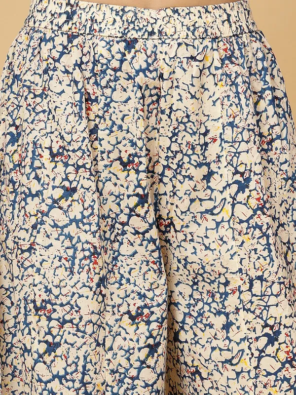 Blue_Pure_Cotton_Big_Flair_Printed_Regular_Palazzo