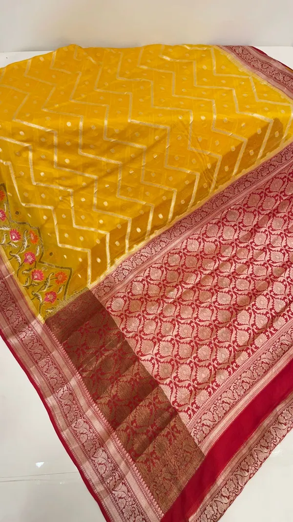 Humairah_Presents_Pure_Handloom_Yellow_Chiffon_Stripe_Zari_Zig-Zag_Booti_Skirt_Paithani_Border_with_Contrast_Red_Floral_Zari_Border_and_Red_Blouse