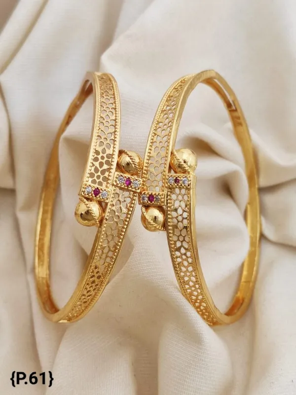 Beautiful_Designer_Bangles_Pack_Of_2_Piece_(1_Pair)