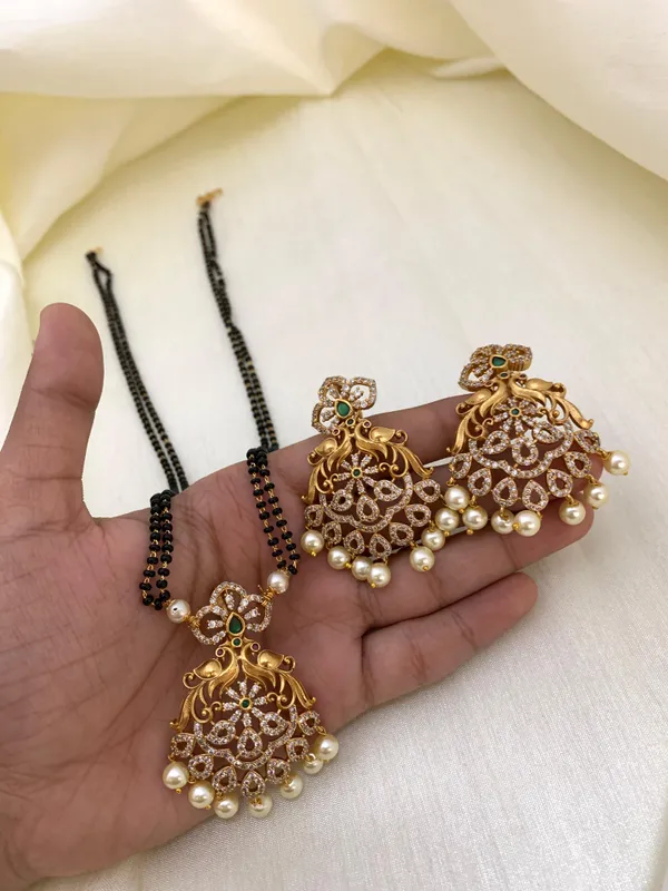 NIVIA_AD_MATTE_MANGALSUTRA_WITH_EARRING