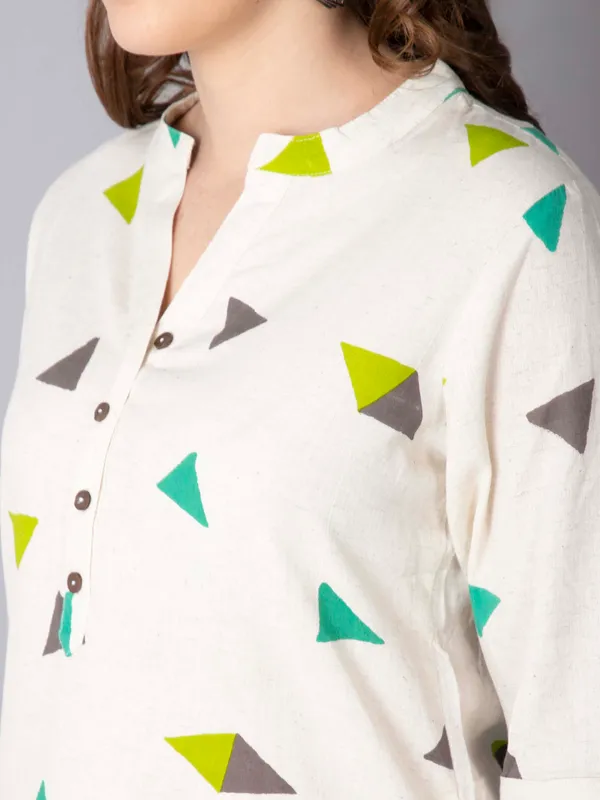 White_Cotton_Printed_Straight_Short_Kurti_(Multicolored)