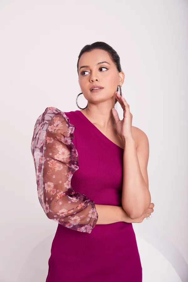 One_Shoulder_3/4_Puff_sleeves_Knited_solid_Bodycon_Dress
