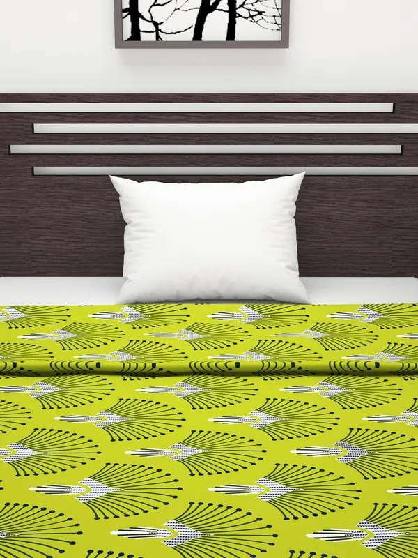 Abstract_Single_Dohar_for_AC_Room_(Cotton,_Olive_Green_&_Blue)