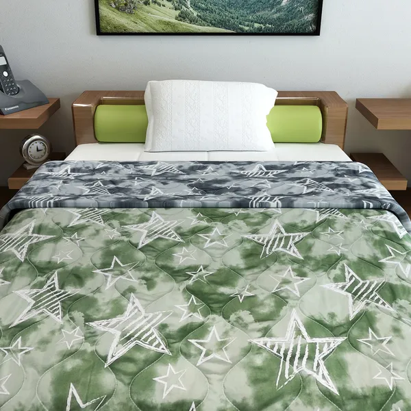 Abstract_Single_Comforter_for_Mild_Winter_(Polyester,_Green_&_Grey)