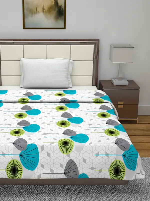 Floral_Single_Dohar_for_AC_Room_(Cotton,_Blue,_White)