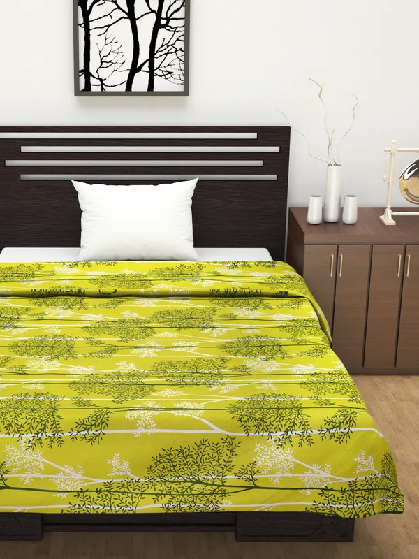 Abstract_Single_AC_Blanket_for_AC_Room_(Cotton,_Dark_Green)
