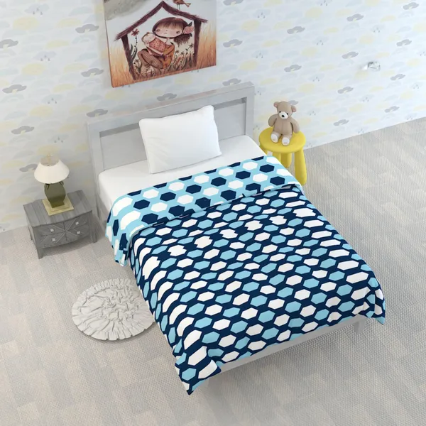 Microfiber_Reversible_Lightweight_Geometric_Baby_Blanket_For_Kids/Toddler_-_Sky_Blue_and_Navy_(GI1187)