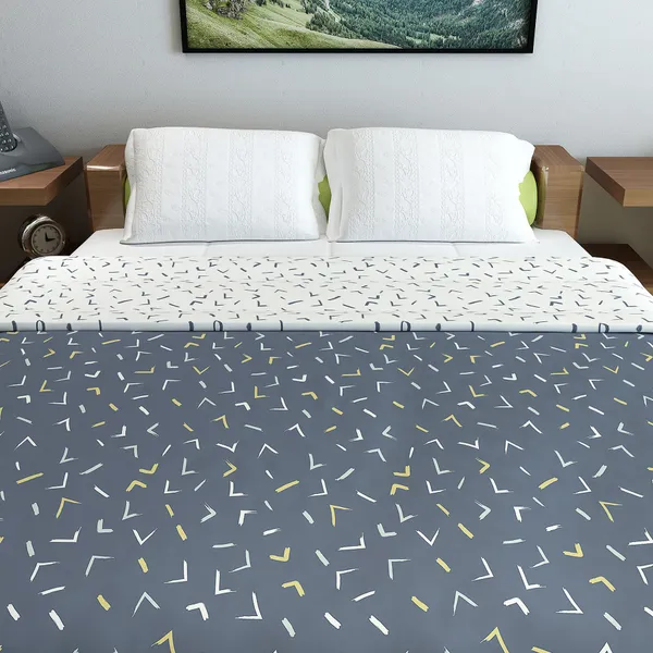 Abstract_Double_Comforter_for_AC_Room_(Microfiber,_Grey_and_White)