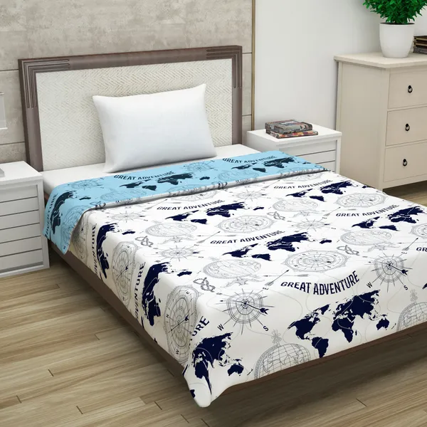 Printed_Single_Comforter_for_Mild_Winter_(Polyester,_Blue,_White)