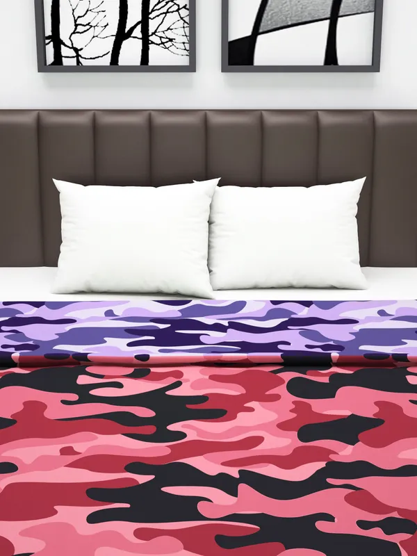 Printed_Single_Dohar_for_AC_Room_(Polyester,_Pink_and_Purple)