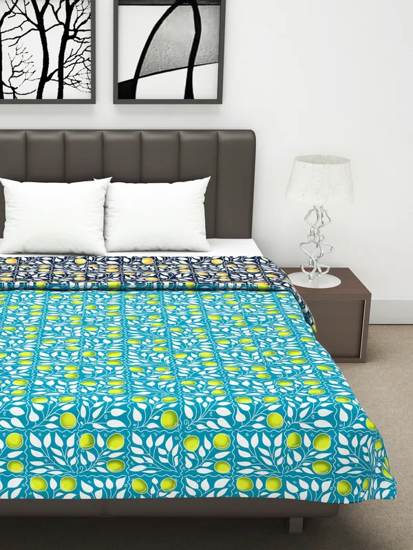 Floral_Single_Dohar_for_AC_Room_(Polyester,_Navy_Blue_and_Green)