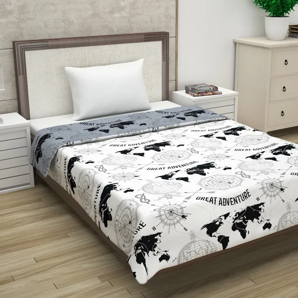 Printed_Single_Comforter_for_Mild_Winter_(Polyester,_Grey,_White)