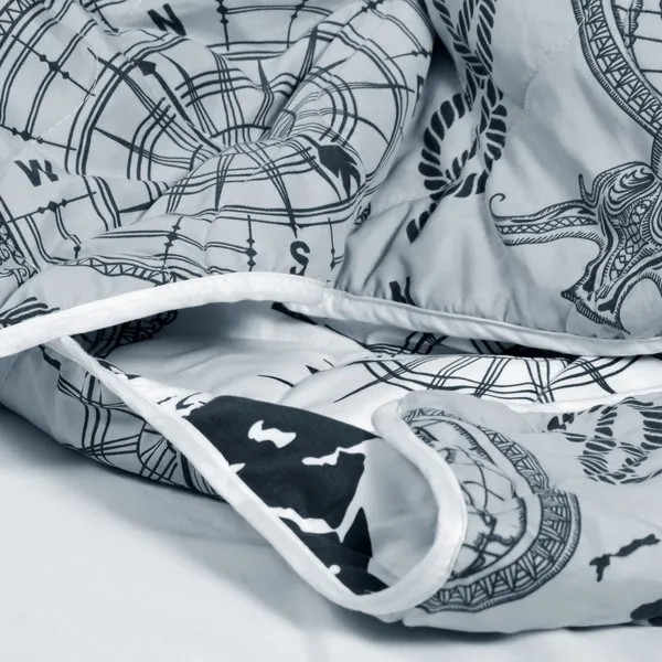 Printed_Single_Comforter_for_Mild_Winter_(Polyester,_Grey,_White)
