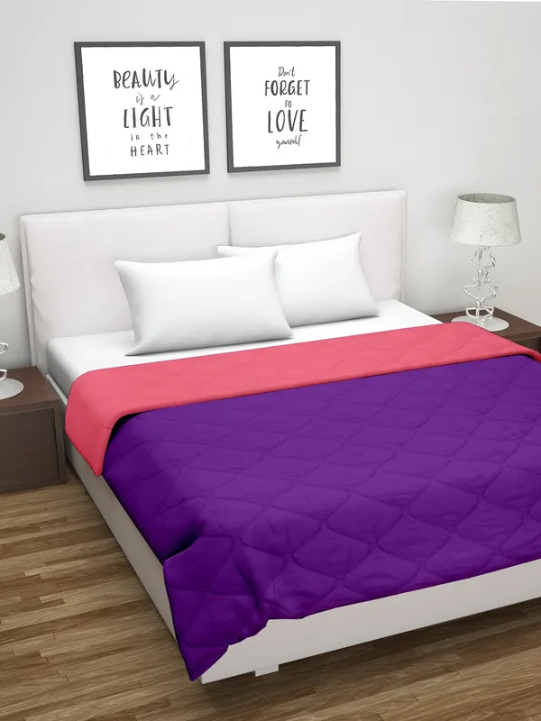 Solid_Double_Comforter_for_Heavy_Winter_(Polyester,_Purple_&_Pink)