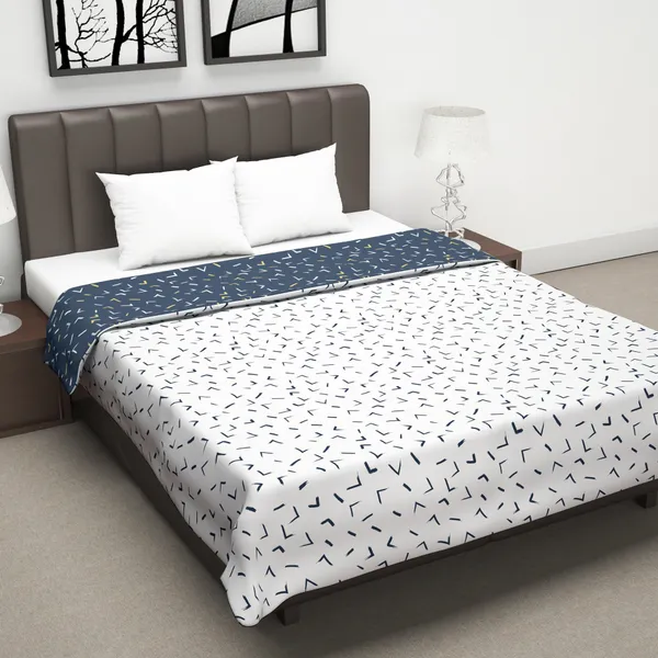 Abstract_Double_Dohar_for_AC_Room_(Microfiber,_Navy_Blue_and_White)