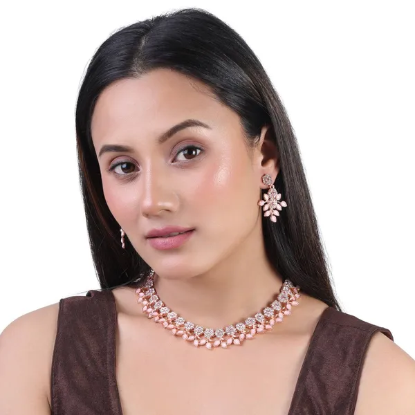 Gujju_Latest_Necklace_Set_With_Earrings_For_Girls_And_Women