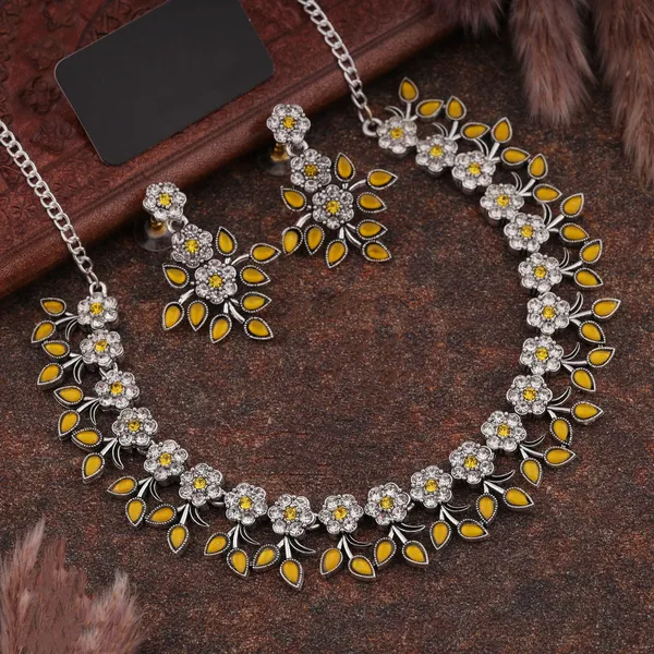 Silver_Plated_Yellow_Colour_Necklace_With_Earrings_For_Womens