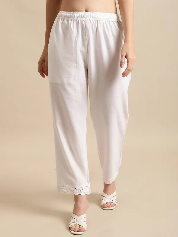 White_Cotton_Solid_Crochet_Lace_Palazzo