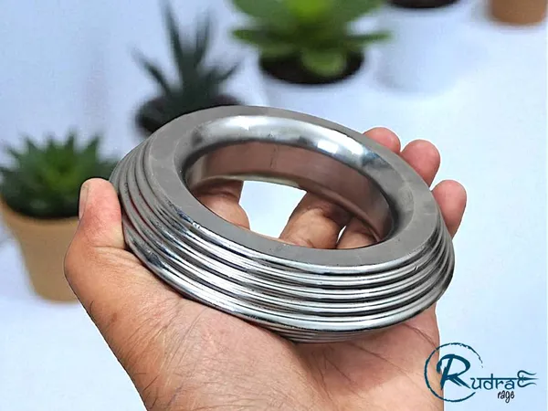 SARBHLOH_1_KG_HEAVY_PUNJABI_SIKH_JOINTLESS_IRON_KADA