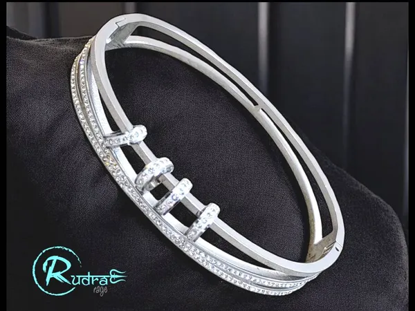 Rudra Rage STAINLESS STEEL SILVER JARKAN DIAMOND CUFF TYPE