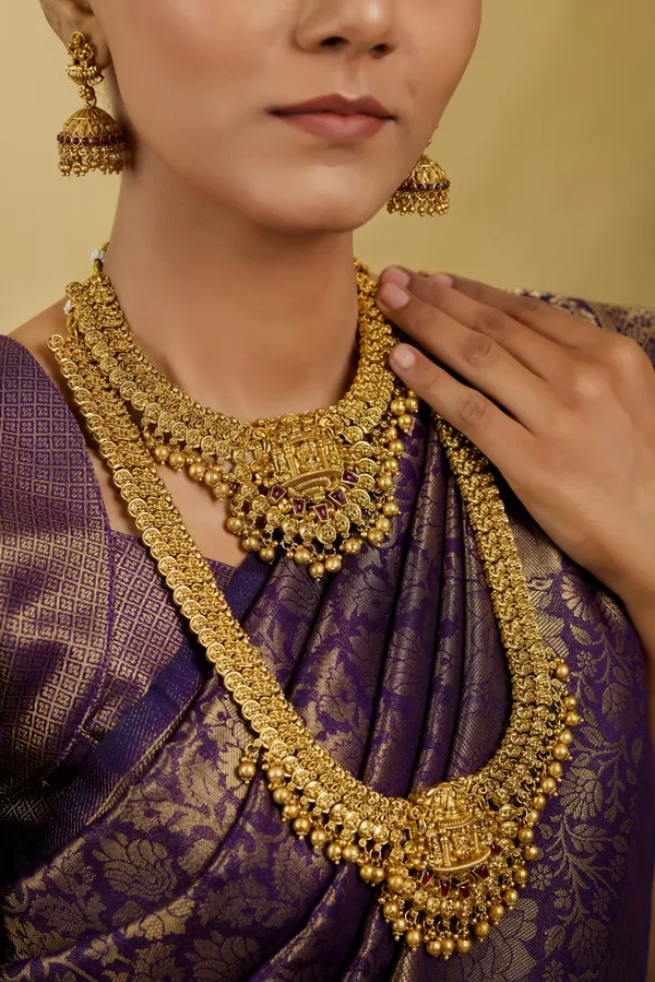 3D_Temple_Jewellery_Combo_Set_for_Women_with_Layered_Haram,_Choker_Necklace_and_Jhumka_Earrings__Description: