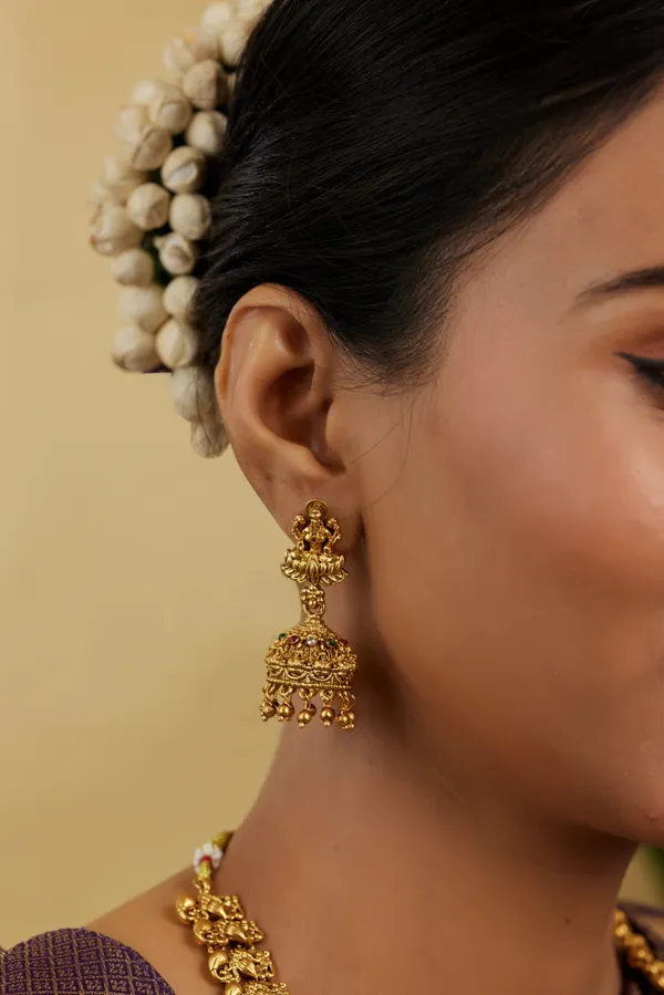 Antique_Gold_Plated_Temple_Jewellery_Necklace_Set_with_Jhumka_Earrings_for_Women
