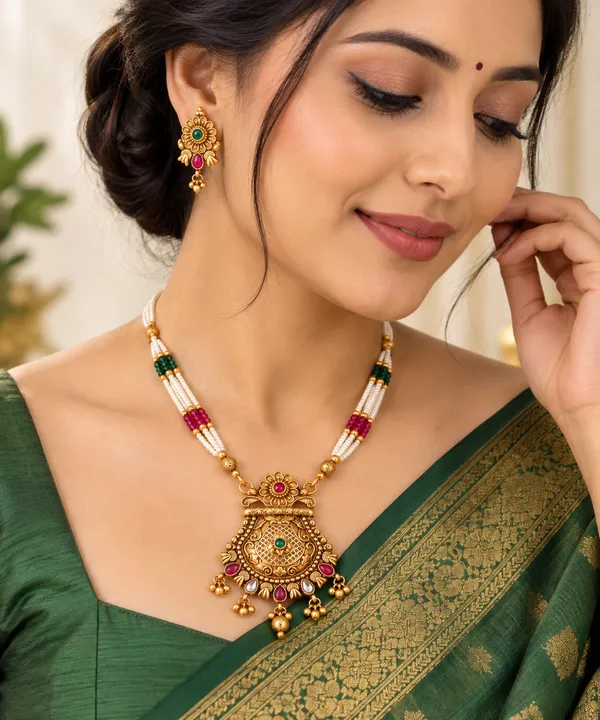 Traditional_Gold-Plated_Temple_Jewellery_Pearl_&_Ruby_Green_Stone_Long_Necklace_Set