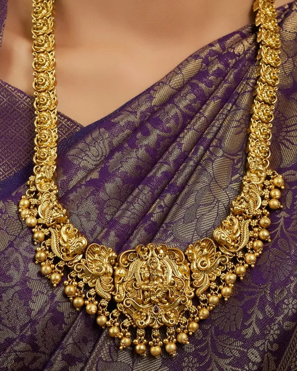 Traditional_South_Indian_Temple_Design_Haram_Set_with_Goddess_Pendant_and_Jhumka_Earrings