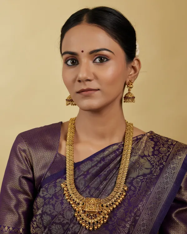 Traditional_South_Indian_Temple_Design_Haram_Set_with_Goddess_Pendant_and_Jhumka_Earrings