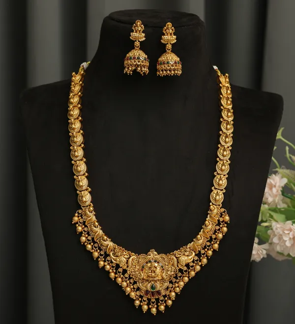 Traditional_South_Indian_Temple_Design_Haram_Set_with_Goddess_Pendant_and_Jhumka_Earrings