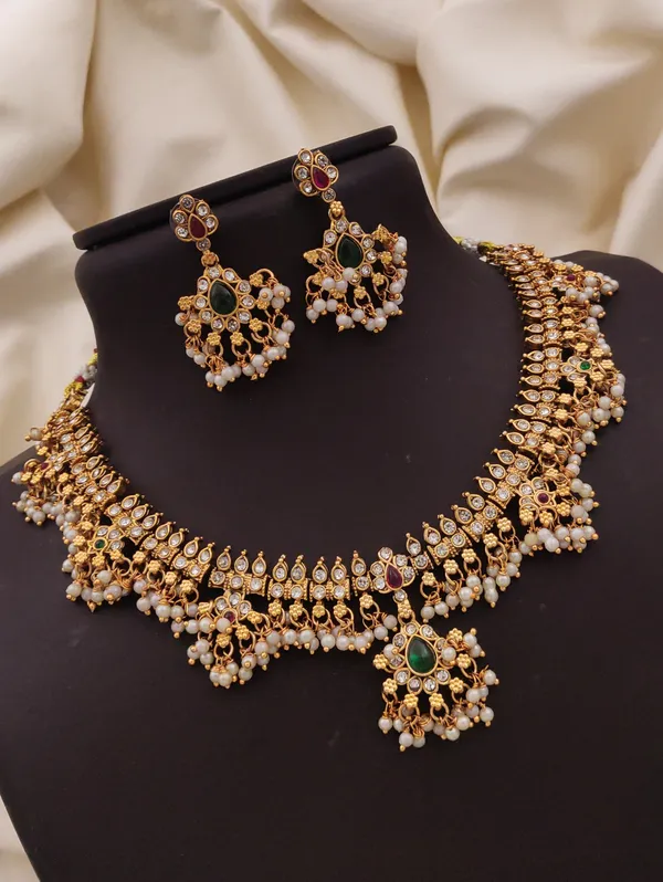 Classic_Pearl_Gold_Plated_temple__Necklace_Set_With_Earrings_For_Women