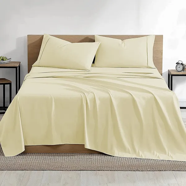 Ivory_100%_Egyptian_Cotton_Solid_Premium_Flat_Sheet,_Pillowcase_Pack_Of_3