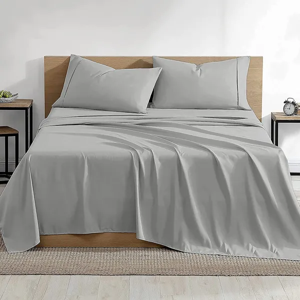 Silver_Grey_100%_Egyptian_Cotton_Solid_Premium_Flat_Sheet,_Pillowcase_Pack_Of_3