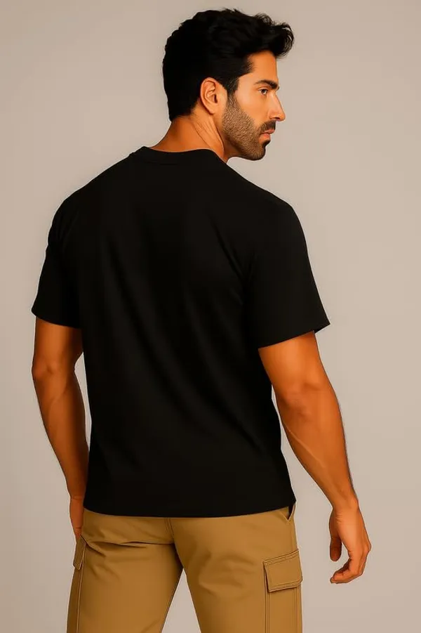 Black_Cotton_Blend_Printed_T_Shirt_For_Men