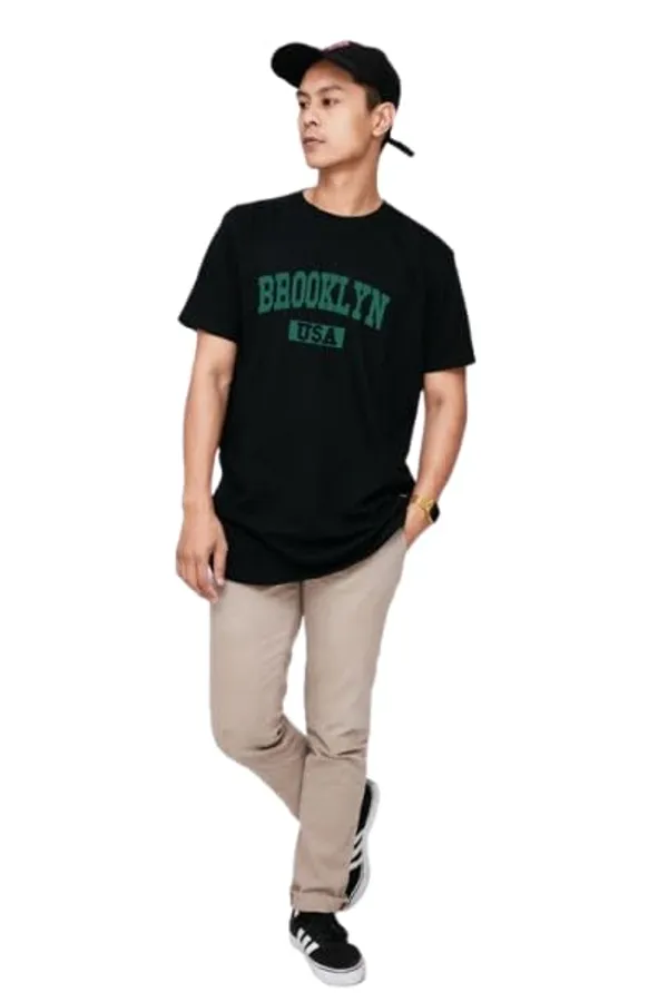 Black_Cotton_Blend_Printed_T_Shirt_For_Men