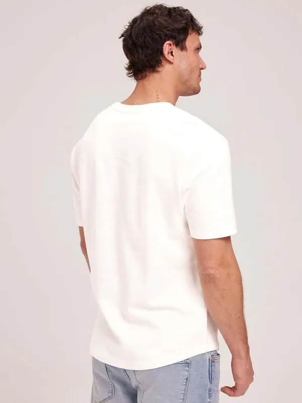 White_Printed_Cotton_Round_Neck_Regular_Fit_Soft_And_Comtable_Trendy_Casual_Half_Sleeve_T_Shirt_For_Men