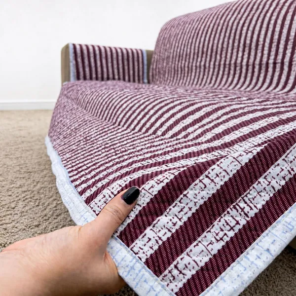 Homerz_Premium_5(3+2)_Seater_Quilted_Reversible_Sofa_Cover_Mat_with_Pocket_Arms_|_Polyester_Blend_350_GSM_Full_Coverage_&_Back_Belt_for_Stability_(Azurea,_5(3+2)_Seater)