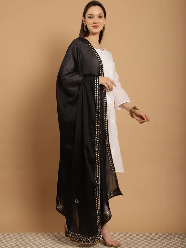 Black_Crepe_Gota_Patti_Work_Ethnic_Dupatta