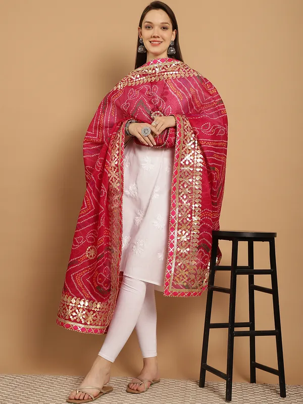 Magenta_Cotton_Kota_Doriya_Gota_Patti_Work_Dupatta