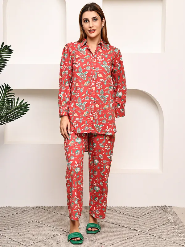 Red_Cotton_Printed_Casual_Co-Ords_For_Women