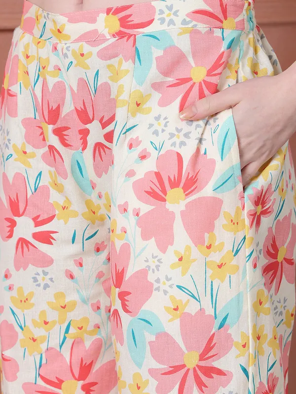 Pink_Cotton_Printed_Casual_Co-Ords_For_Women