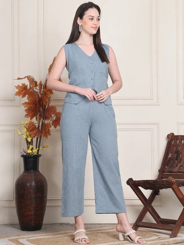 Grey_Cotton_Striped_Casual_Co-Ords_For_Women