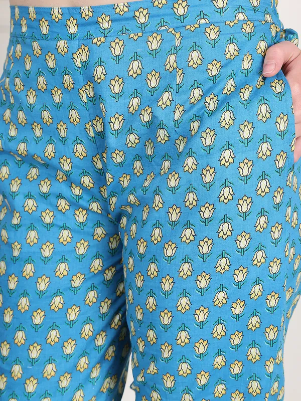 Blue_Cotton_Printed_Casual_Co-Ords_For_Women