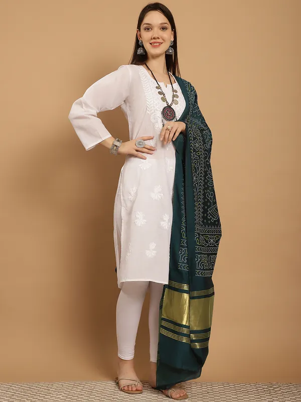 Teal_Muslin_Bandhej_Ethnic_Dupatta