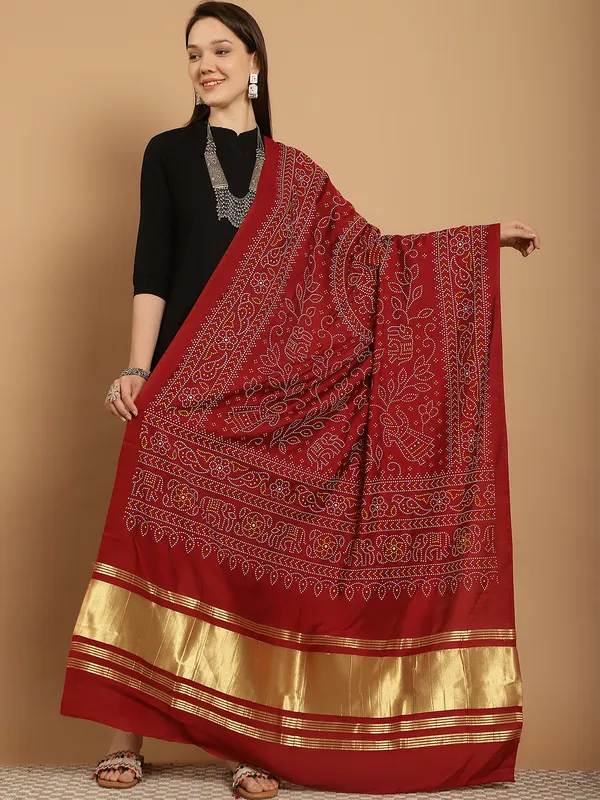 Maroon_Muslin_Bandhej_Ethnic_Dupatta